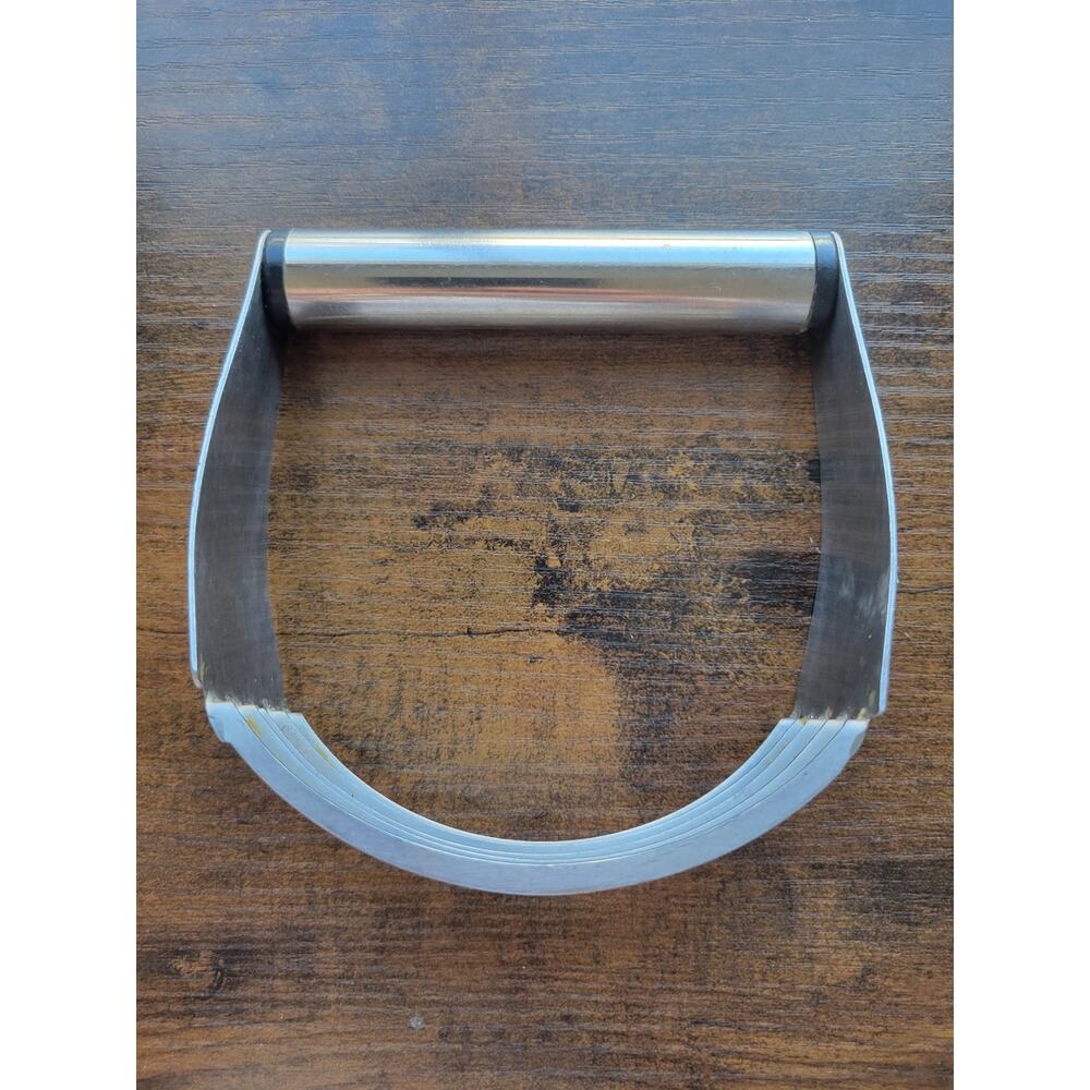 Hand Pastry/Dough Blender w/Stainless Steel Handle